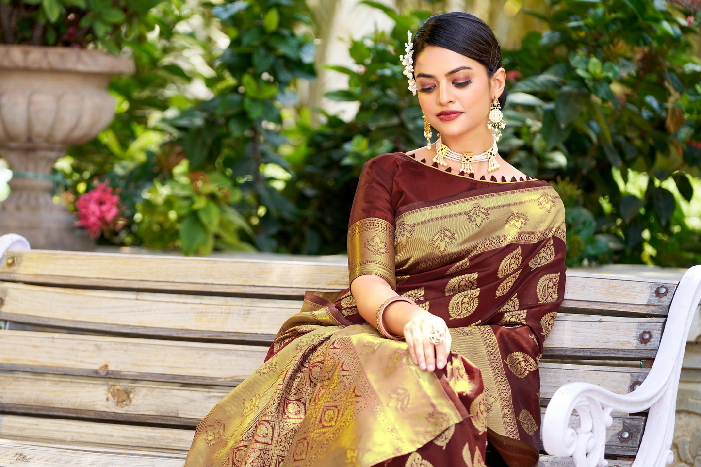 Woven Banarasi Jacquard, Silk Blend Saree With Unstitched Blouse (Maroon)