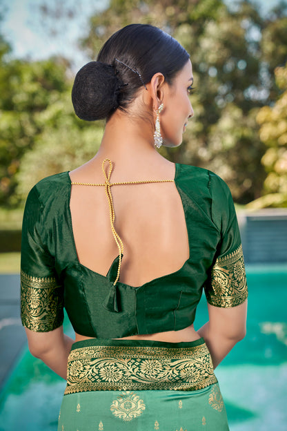 Woven Kanjivaram Jacquard, Silk Blend Saree With Unstitched Blouse(Pastel-Green)