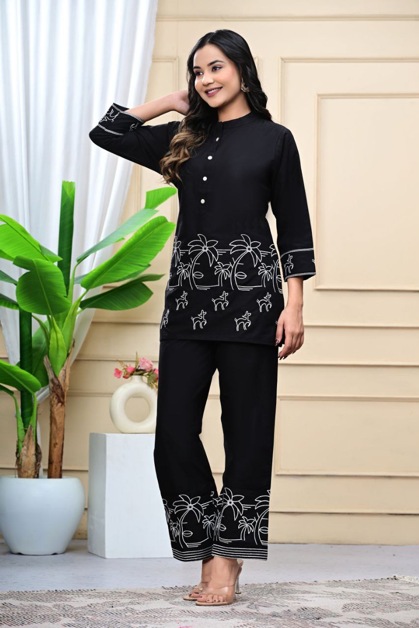 Trendy Black Embroidered Cotton Blend Co-ord Set for Women