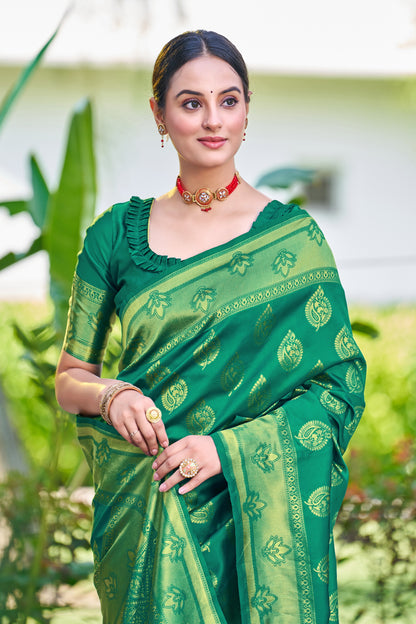 Woven Banarasi Jacquard, Silk Blend Saree With Unstitched Blouse (Rama Green)