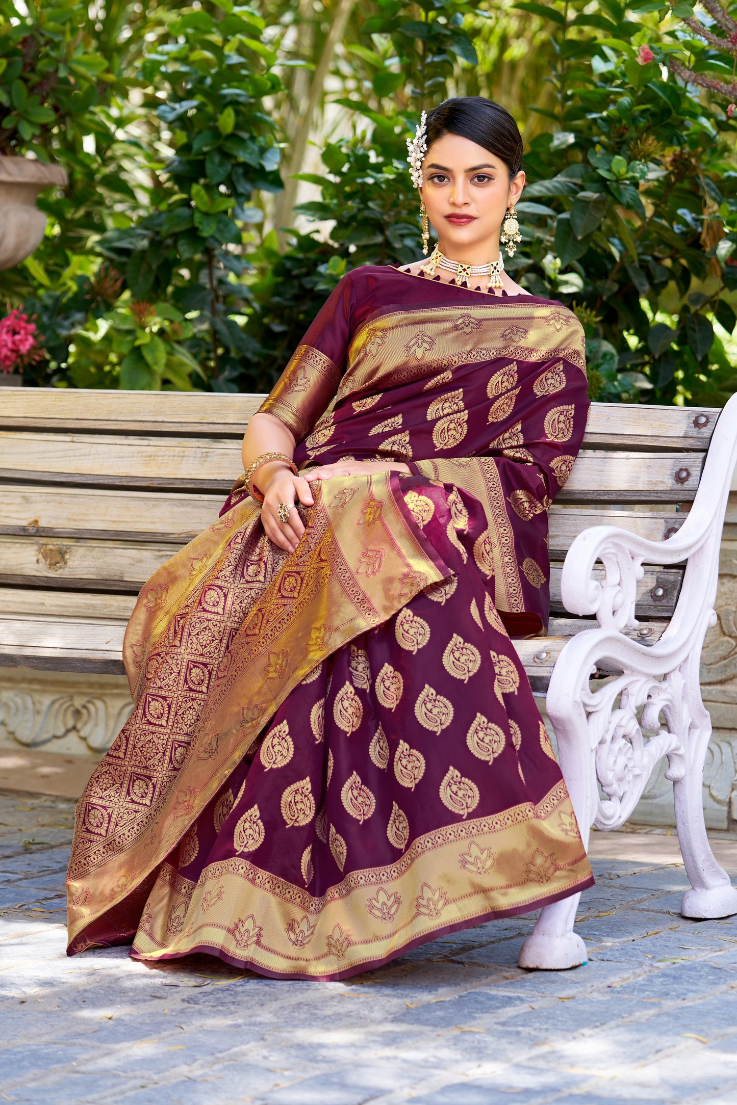 Woven Banarasi Jacquard, Silk Blend Saree With Unstitched Blouse (Wine)