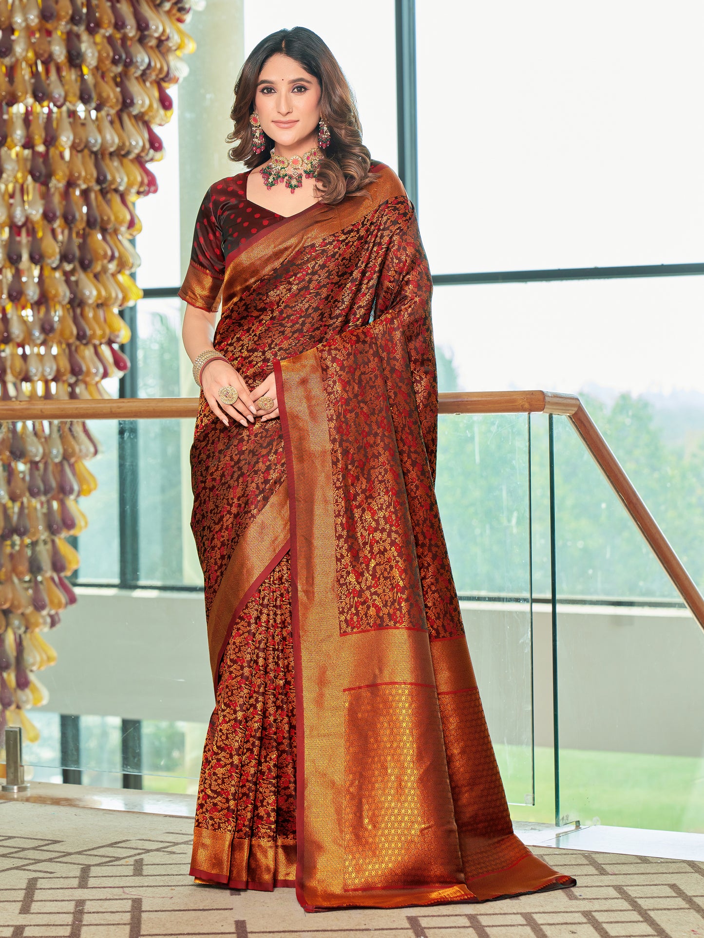 Woven Banarasi Jacquard, Satin Silk Blend Saree With Unstitched Blouse (Maroon)