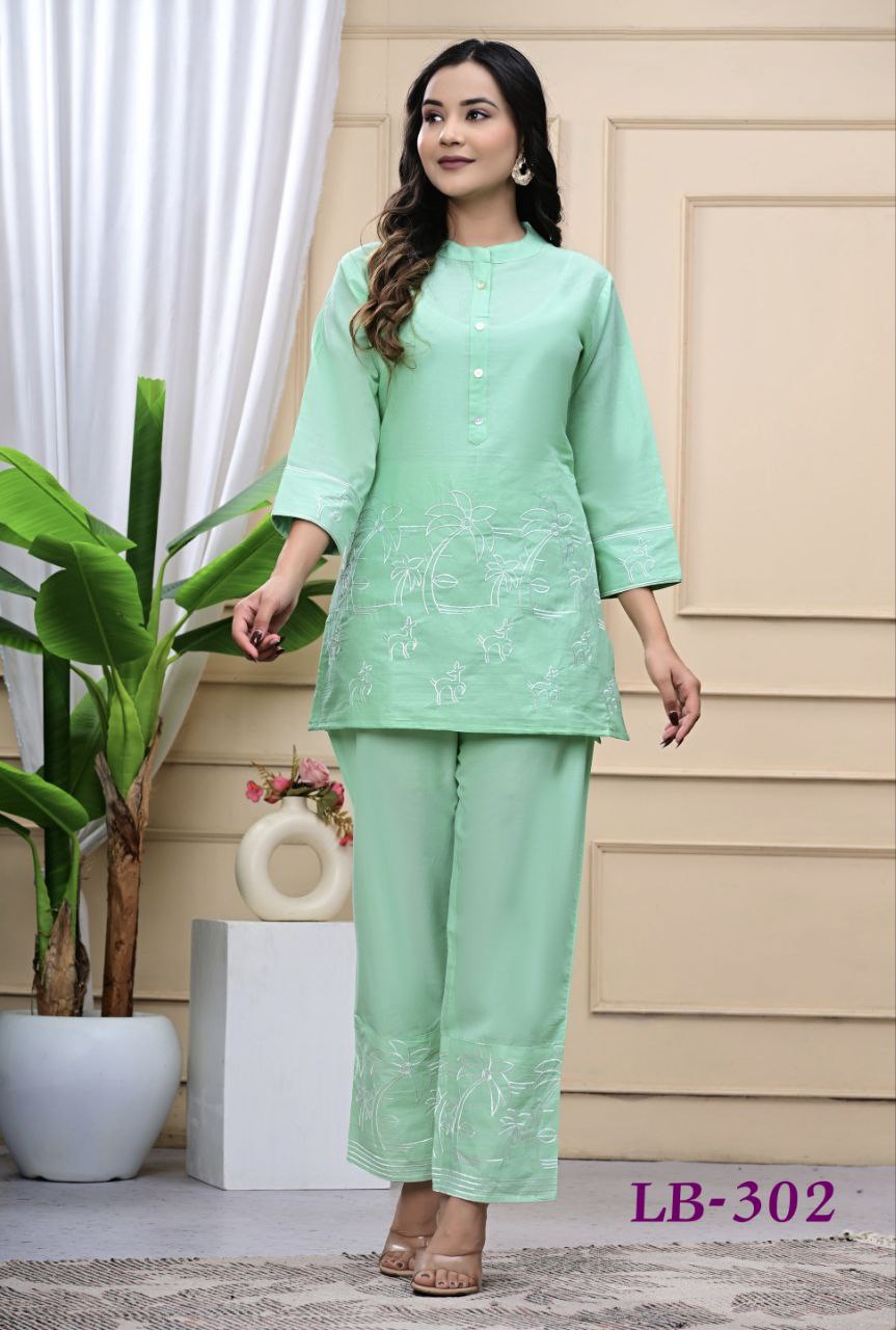 Trendy Green Embroidered Cotton Blend Co-ord Set for Women