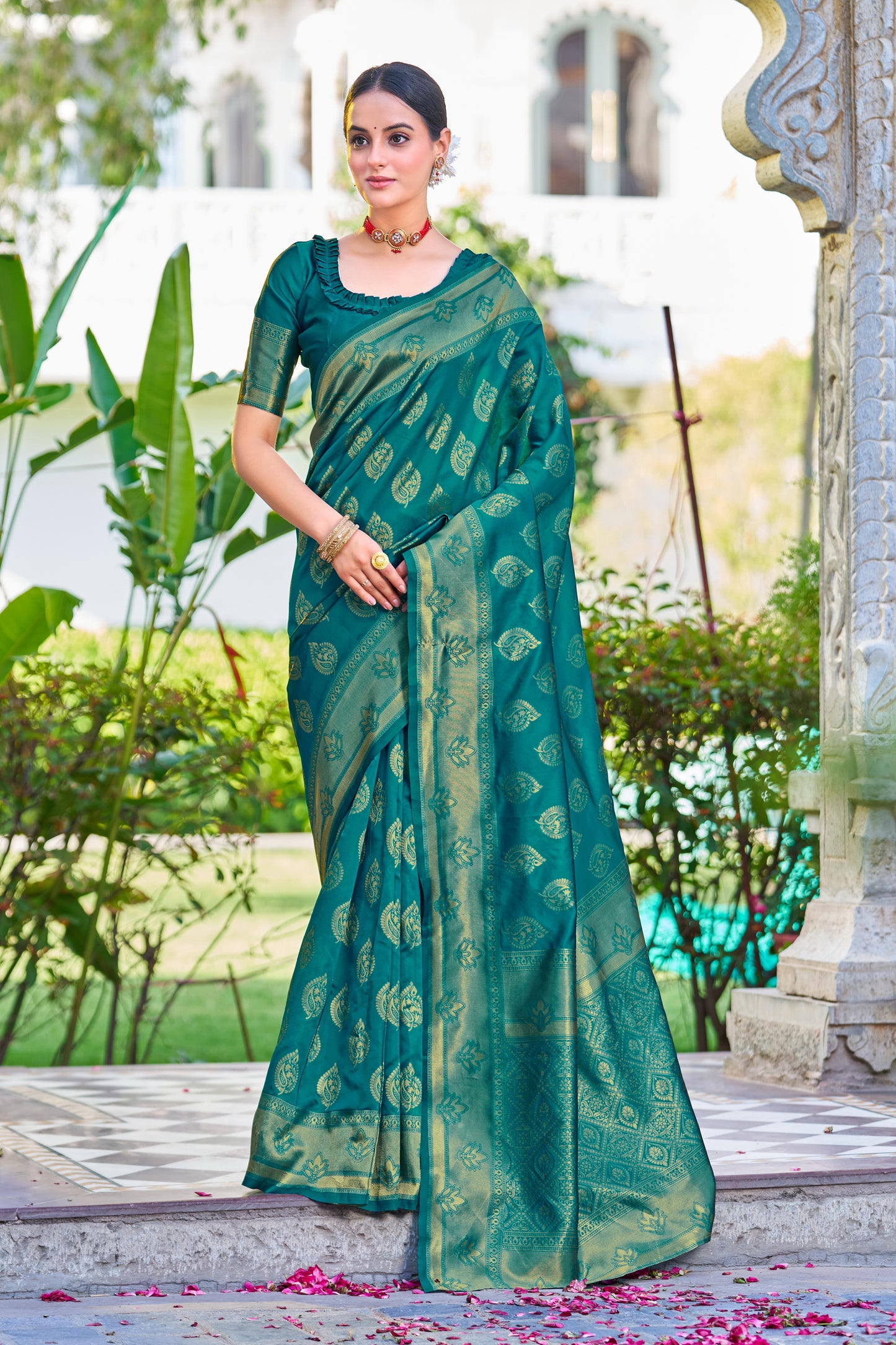 Woven Banarasi Jacquard, Silk Blend Saree With Unstitched Blouse  (Light Blue)