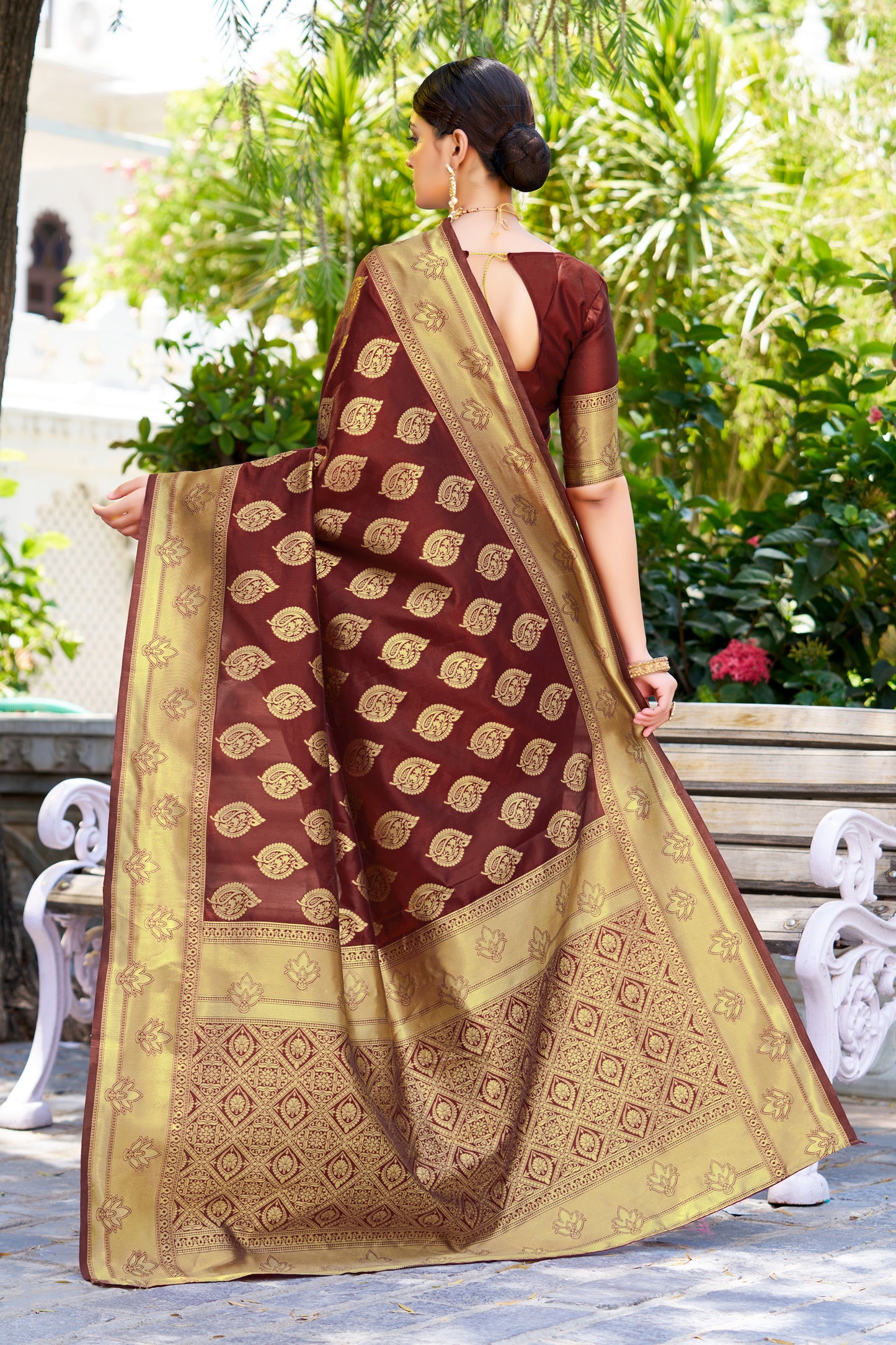 Woven Banarasi Jacquard, Silk Blend Saree With Unstitched Blouse (Maroon)