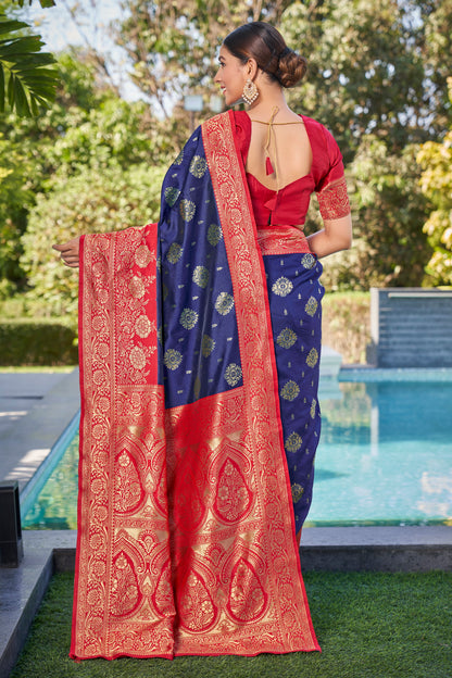 Woven Kanjivaram Jacquard, Silk Blend Saree With Unstitched Blouse(Navy Blue)
