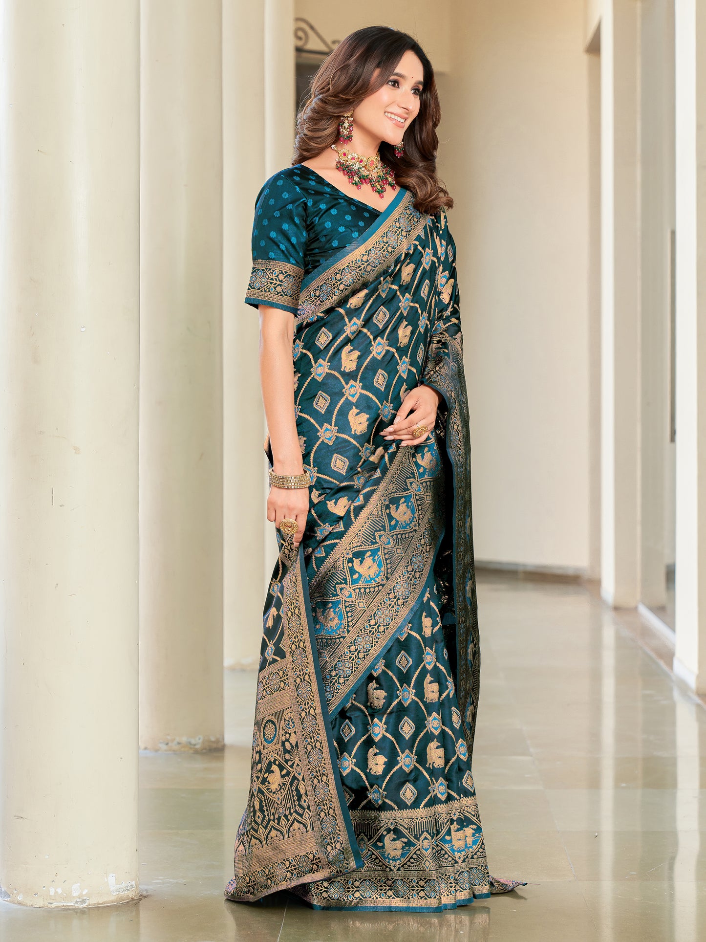 Woven Banarasi Jacquard, Satin Silk Blend Saree With Unstitched Blouse (Firozi)