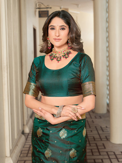 Woven Banarasi Jacquard, Satin Silk Blend Saree With Unstitched Blouse (Green)