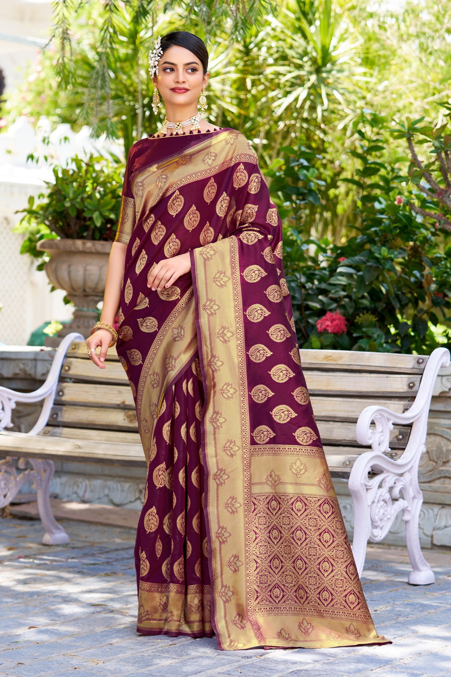 Woven Banarasi Jacquard, Silk Blend Saree With Unstitched Blouse (Wine)
